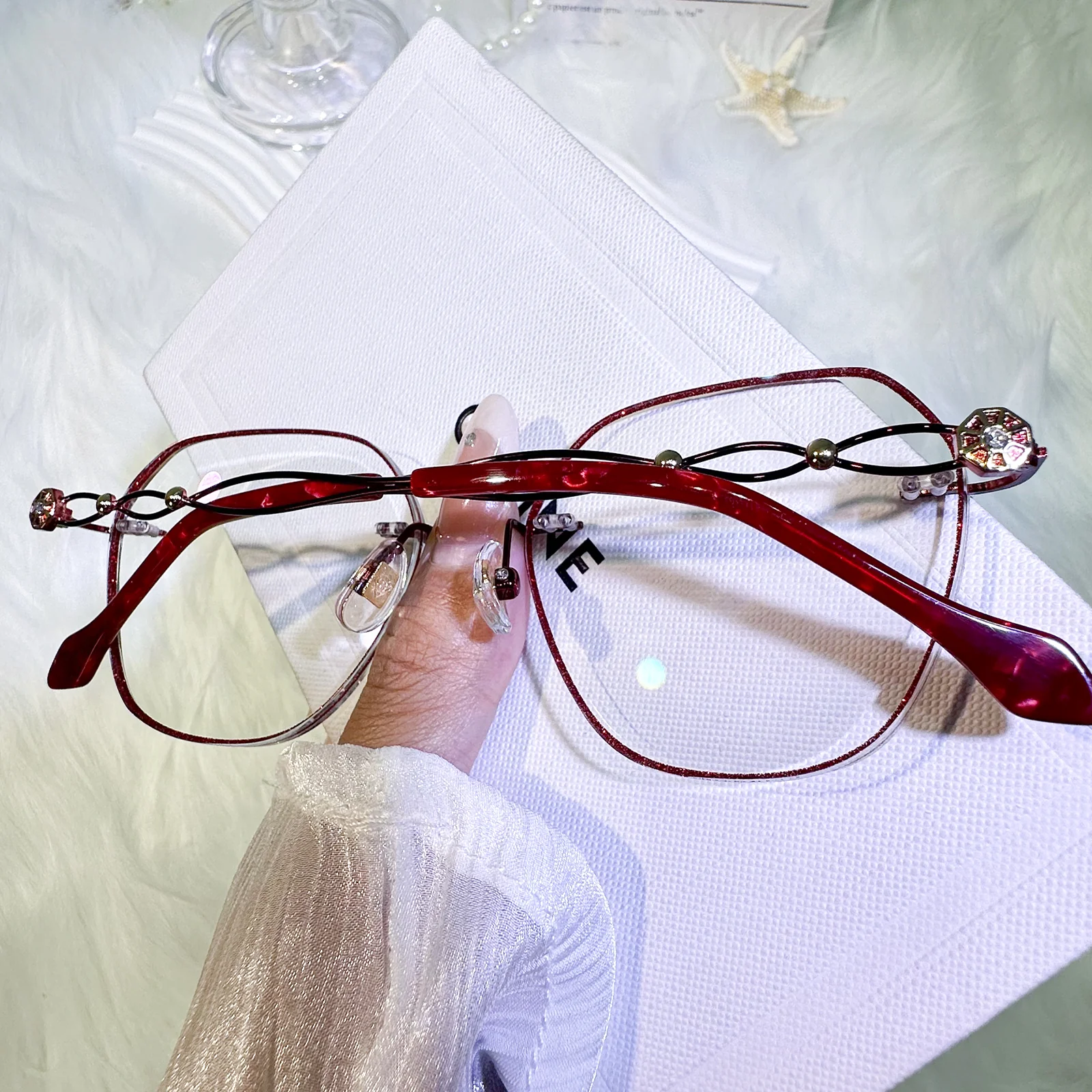 Aria Eyeglasses - Image 29