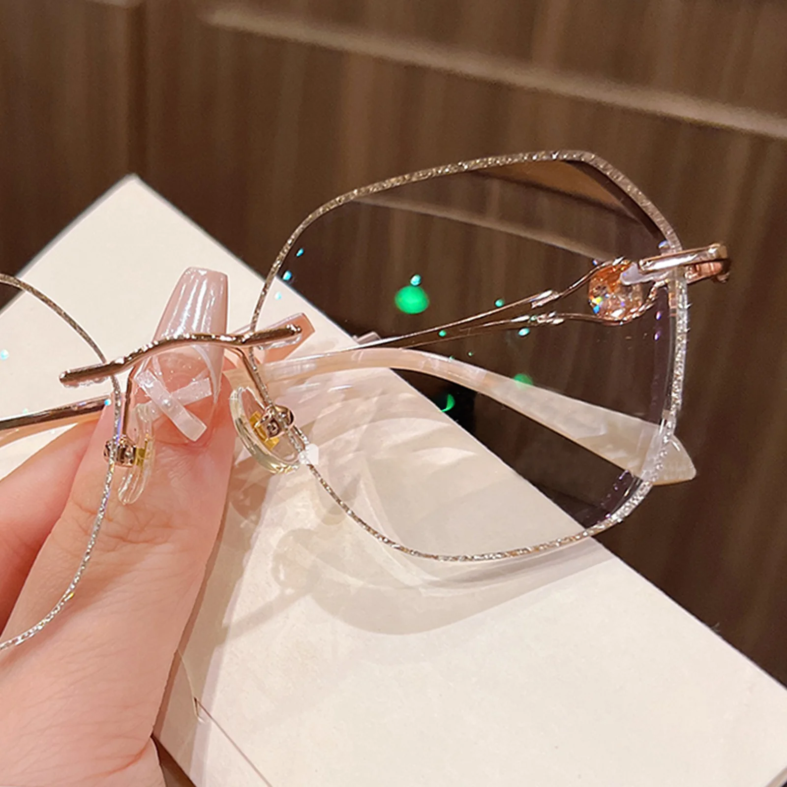 Aria Eyeglasses - Image 4