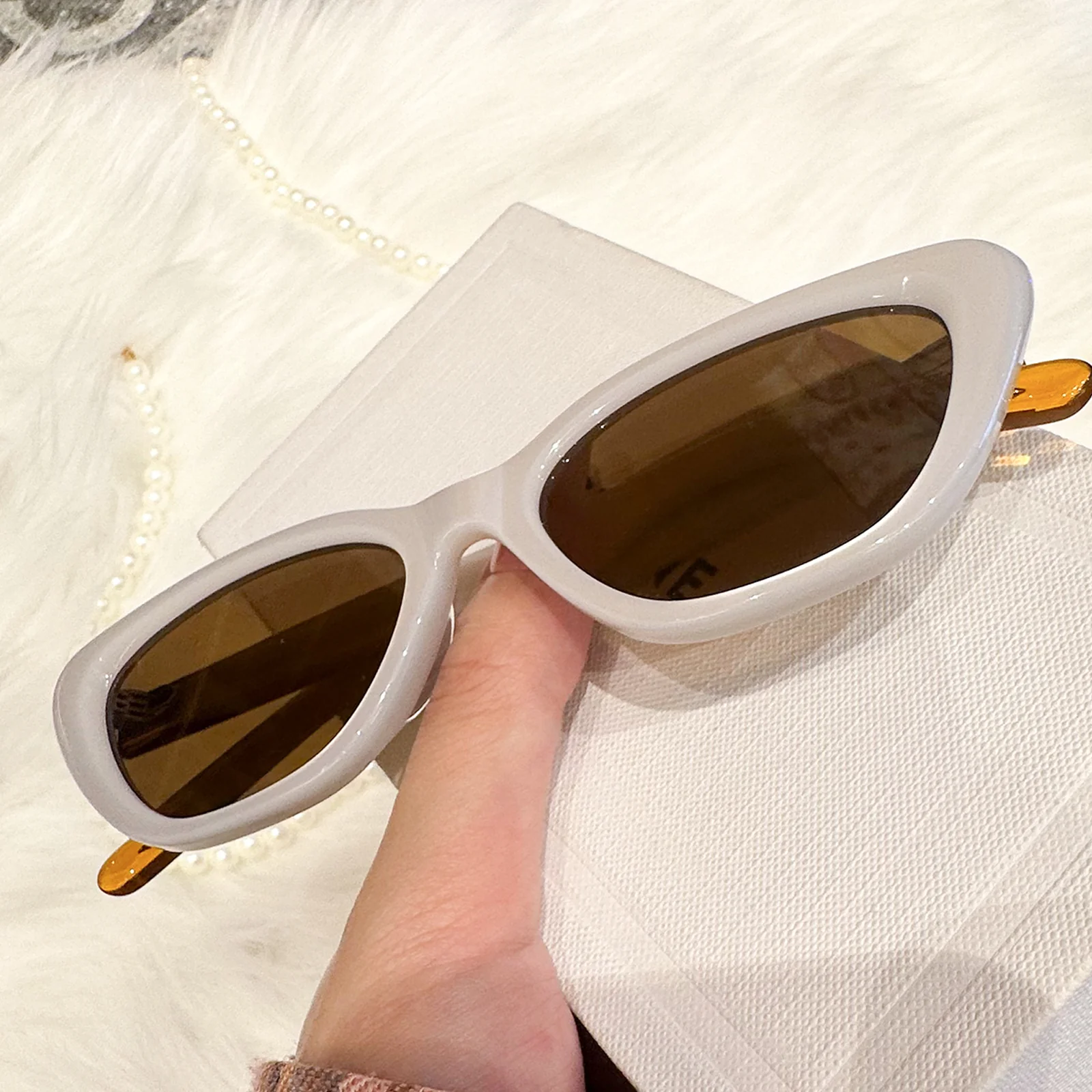 Coralie Sunglasses - Image 5