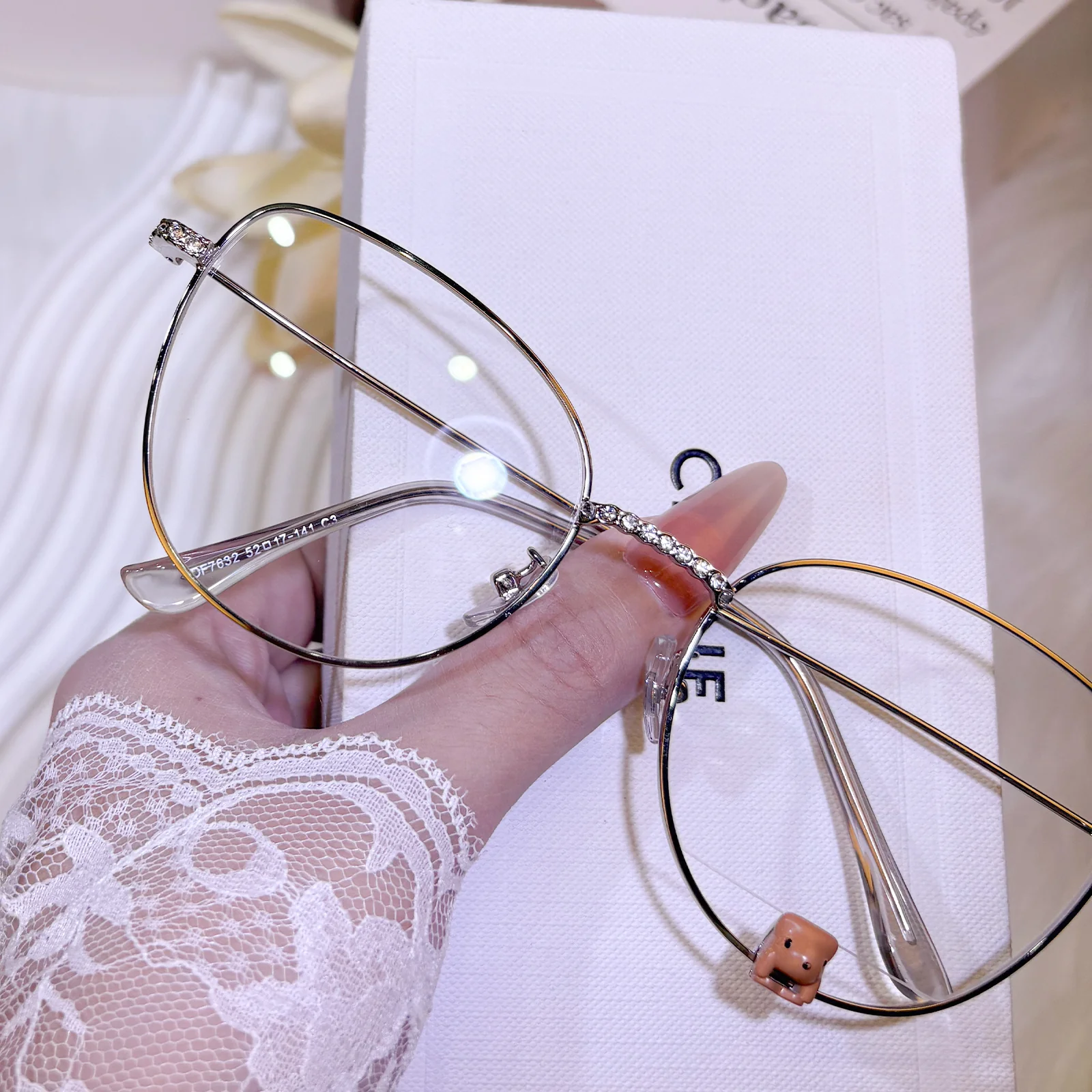 Honey Eyeglasses - Image 15