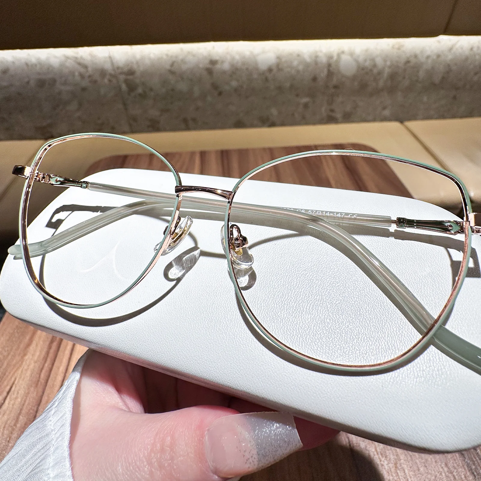 Nicky Eyeglasses - Image 12