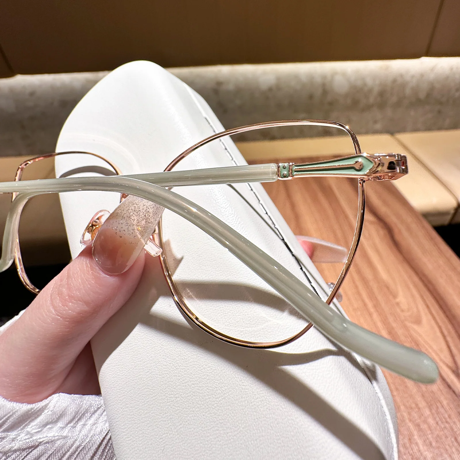 Nicky Eyeglasses - Image 16