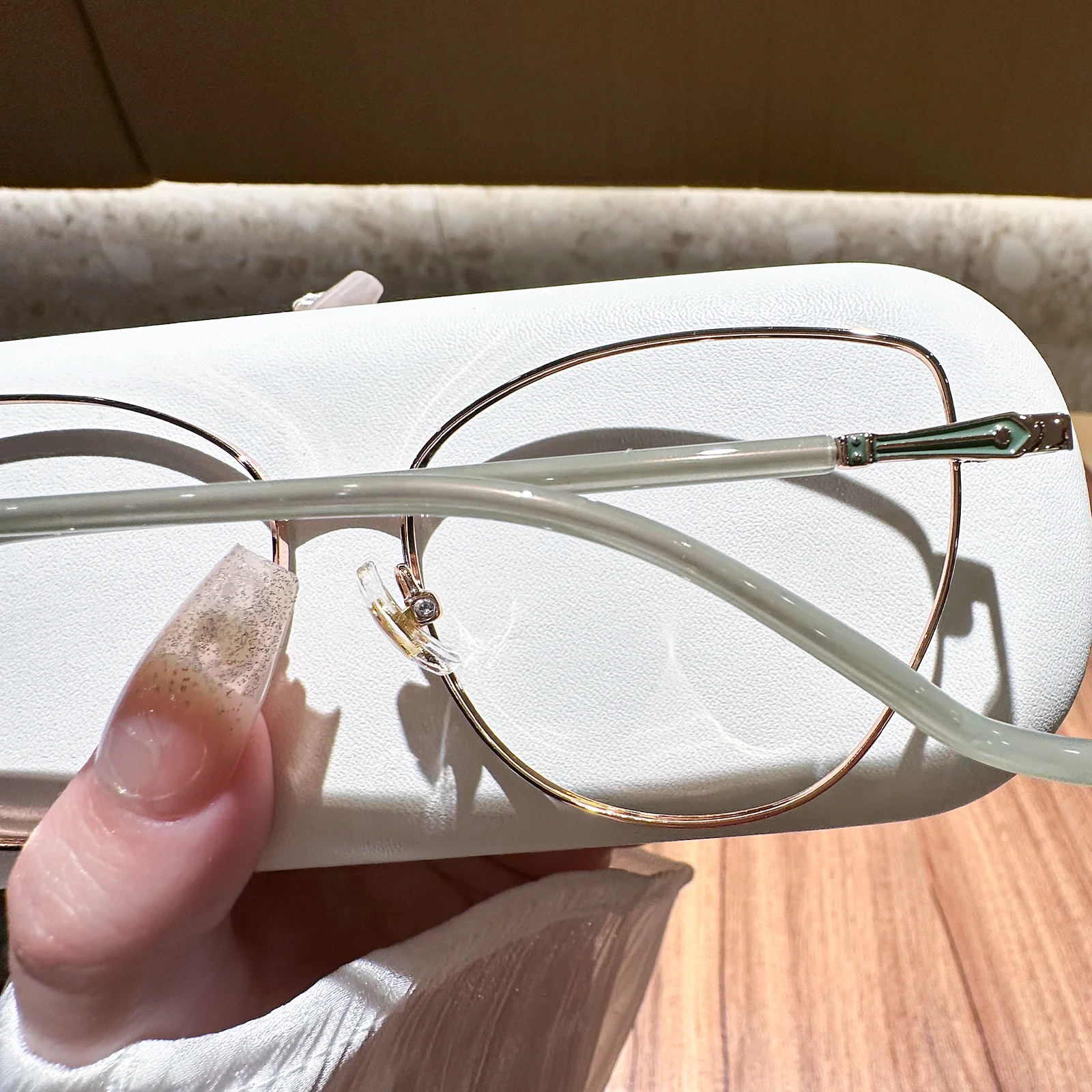 Nicky Eyeglasses - Image 17