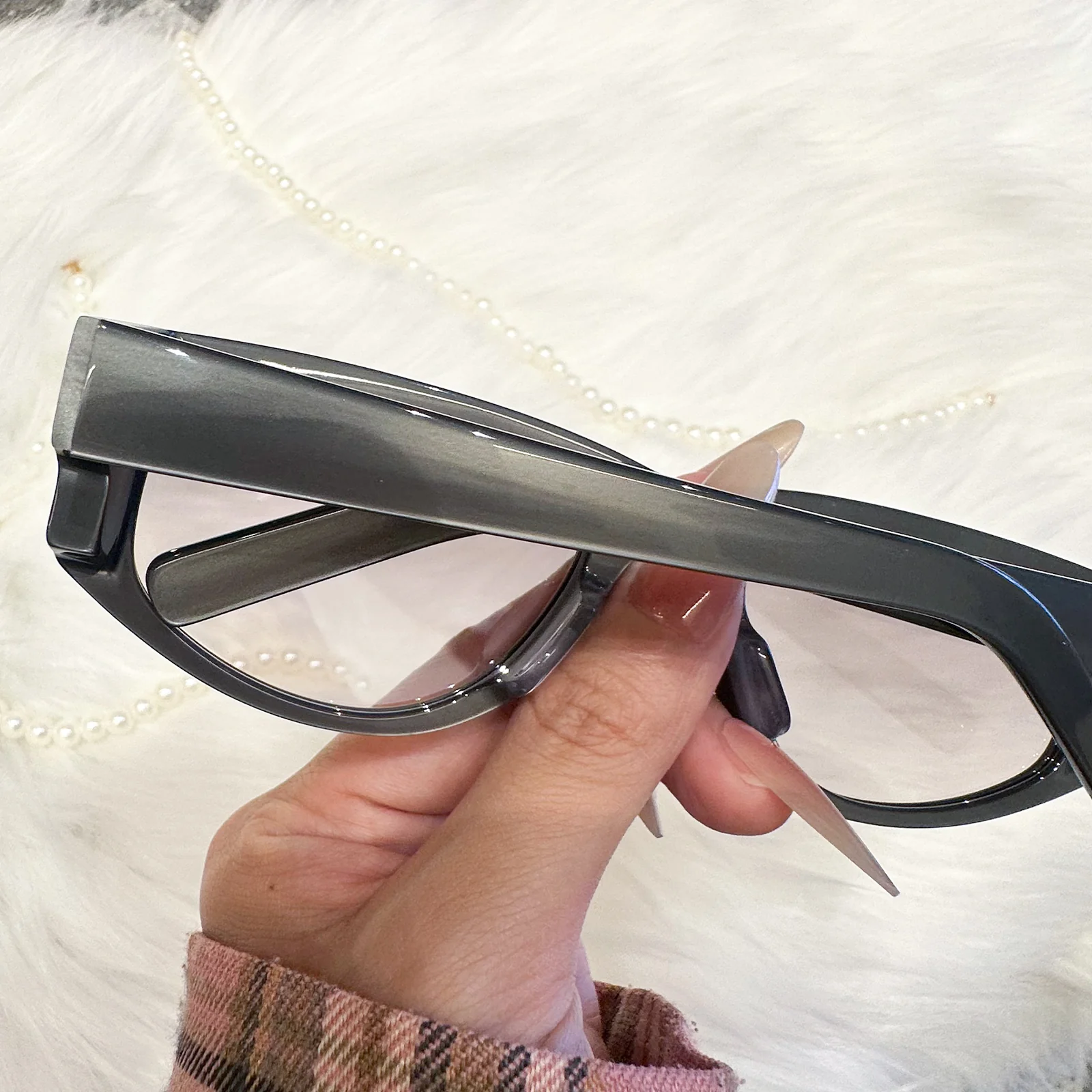 Sable Sunglasses - Image 8