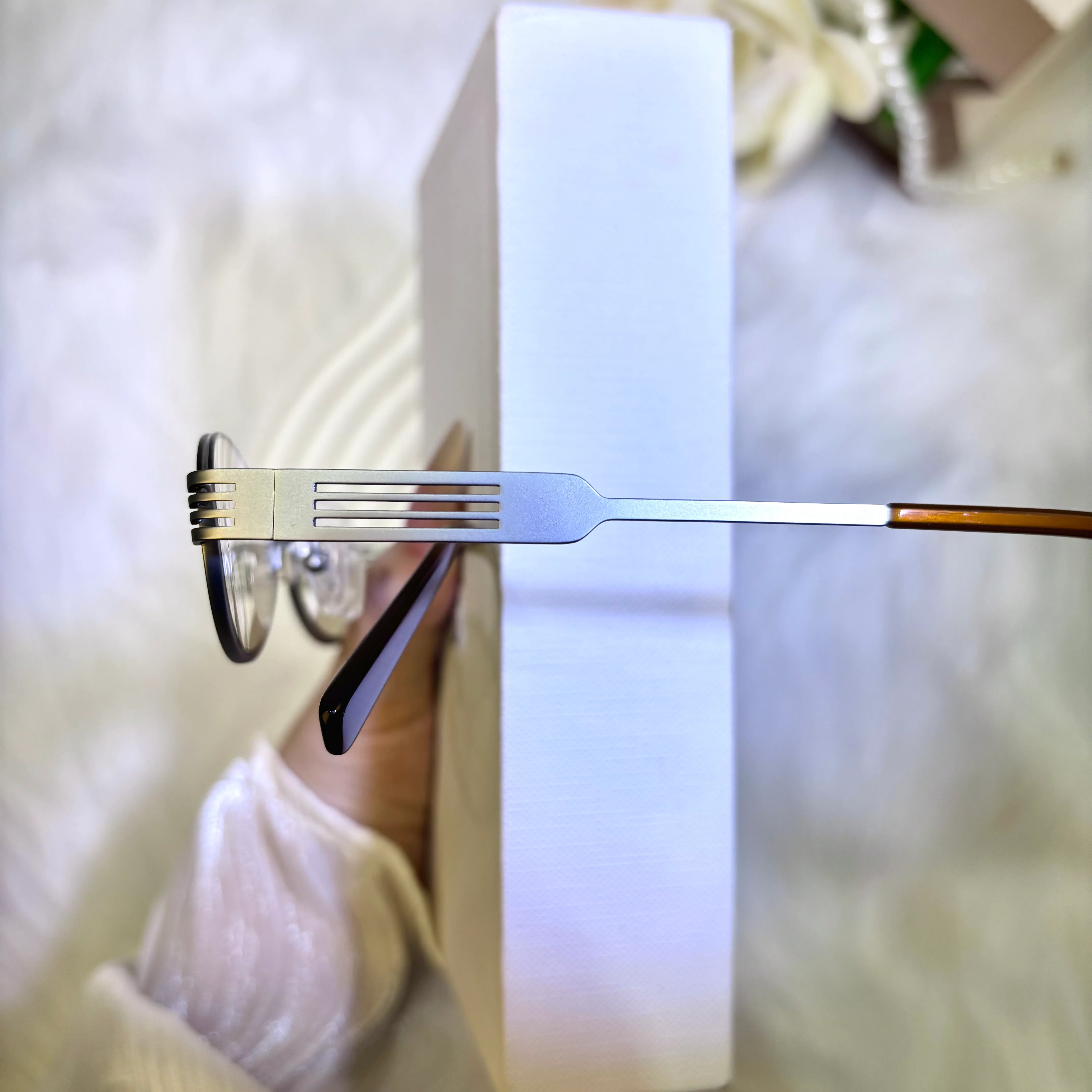 Tanith Eyeglasses - Image 3